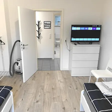 # Vaz Wu13 Fuer Monteure Kueche, Tv, Wlan, Parkplatz, Autobahnaehe Appartement Schwelm